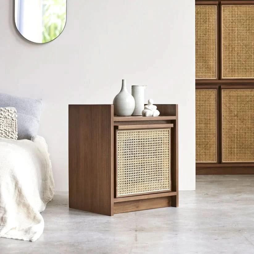 - Wooden Bazar