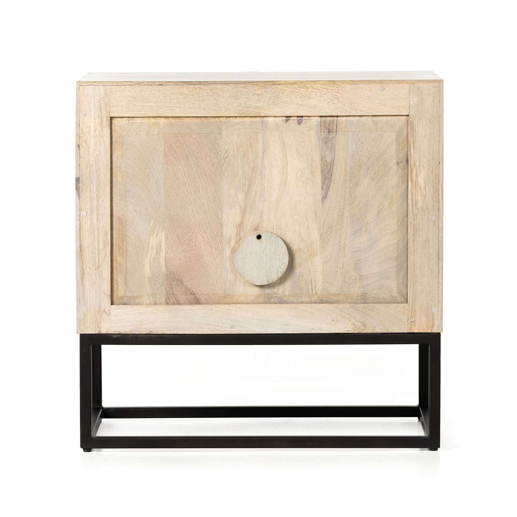 - Wooden Bazar