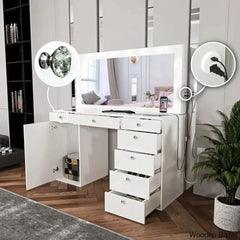 - Wooden Bazar