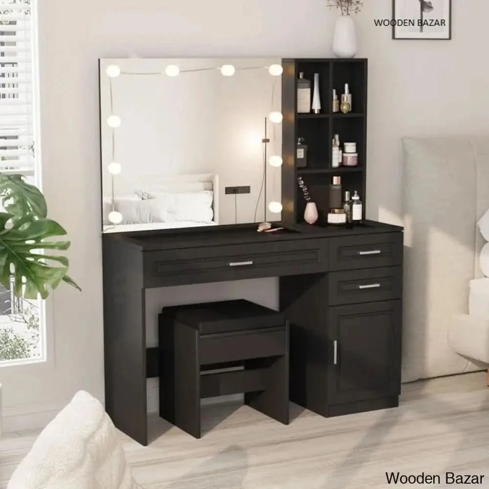 - Wooden Bazar