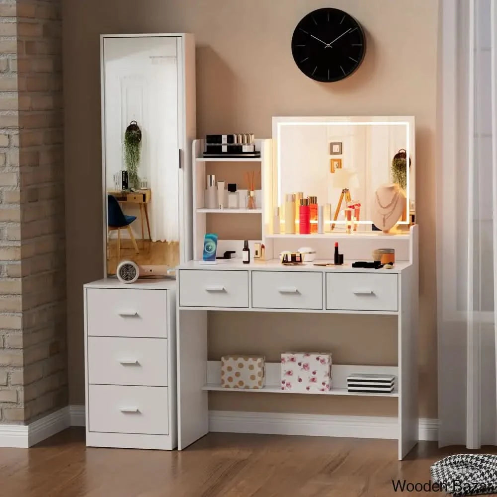 - Wooden Bazar