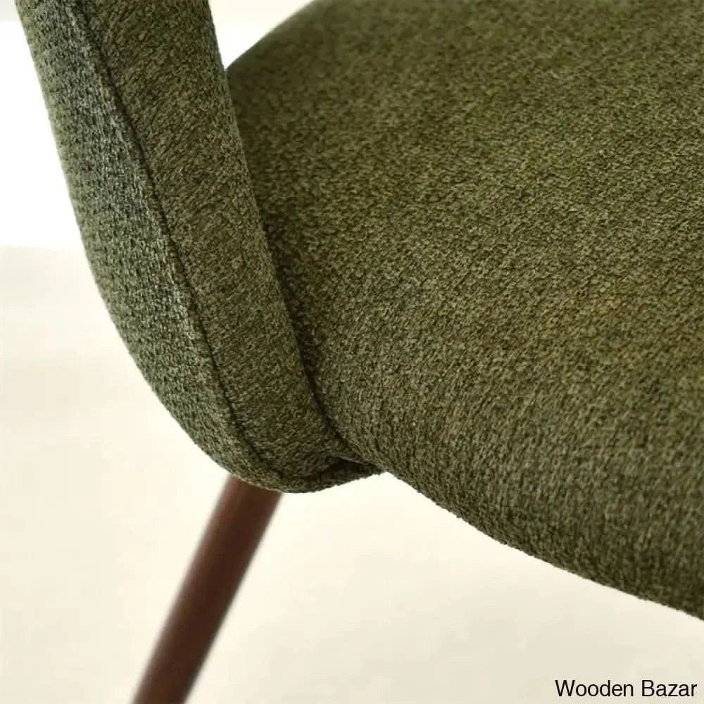 Syster Latest 4 Seater New Pedestal Dining Set - Wooden Bazar