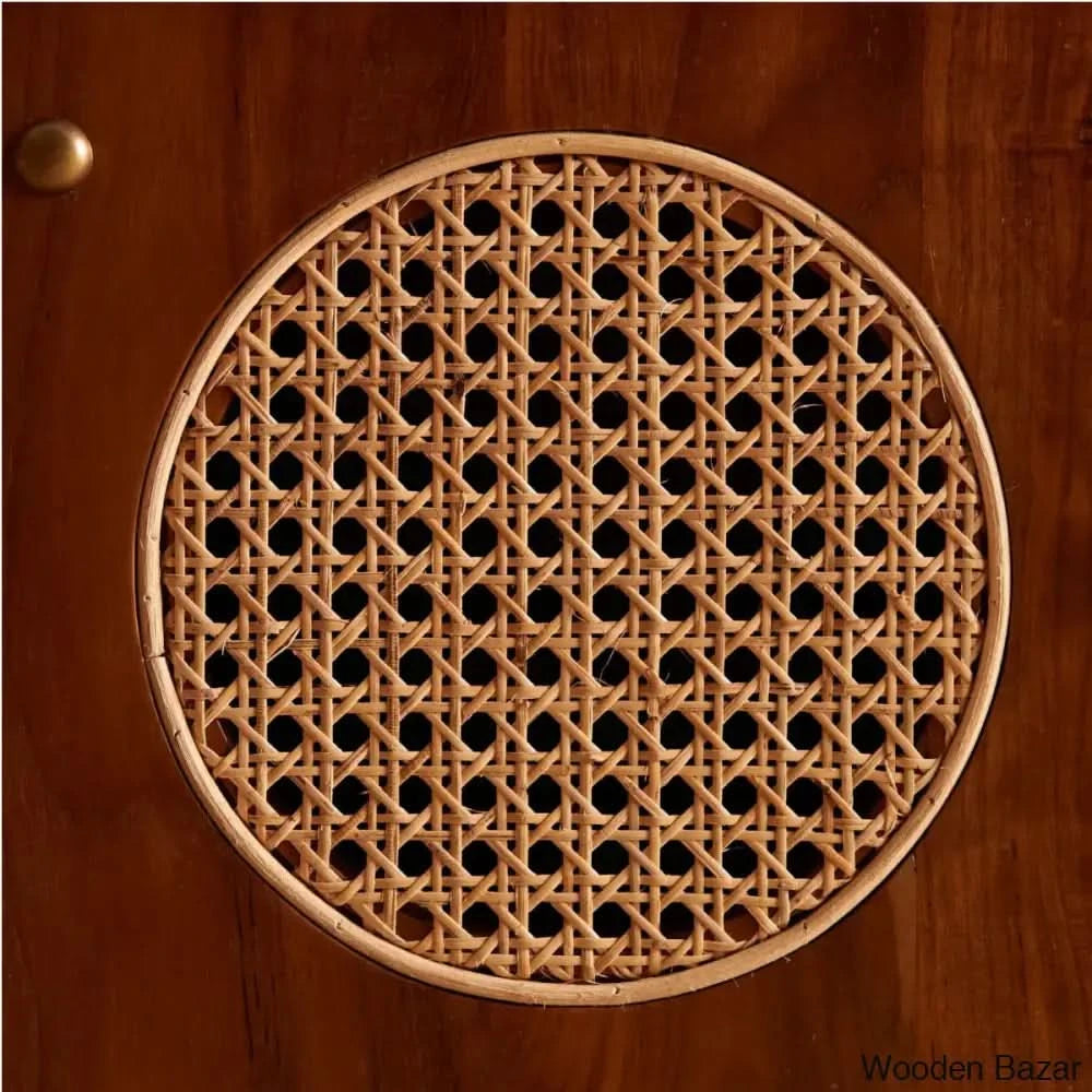 - Wooden Bazar