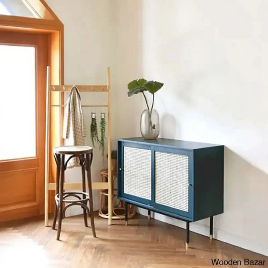- Wooden Bazar