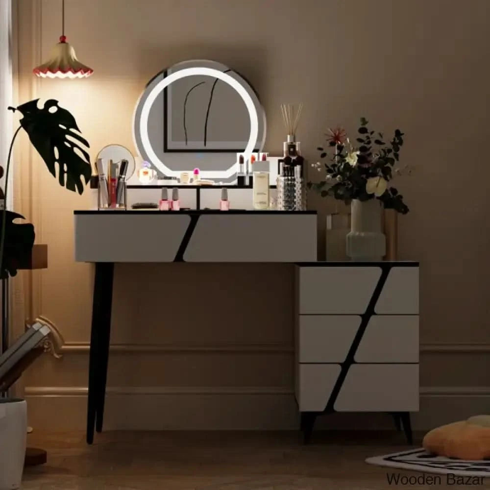 Dressig Table