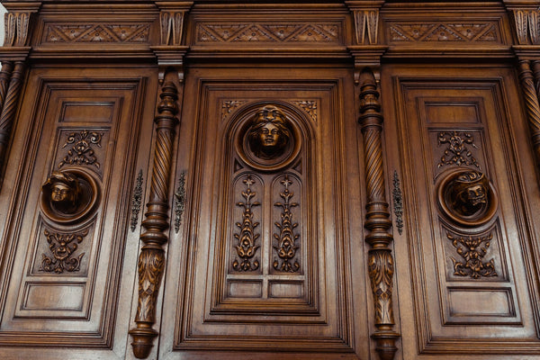 Carving Furniture for Royal Homes