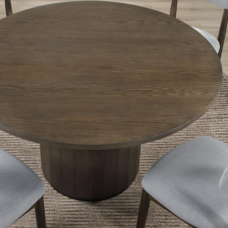 Lixy 4-Piece Modern Dining Set – Round Table