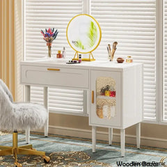  - Wooden Bazar