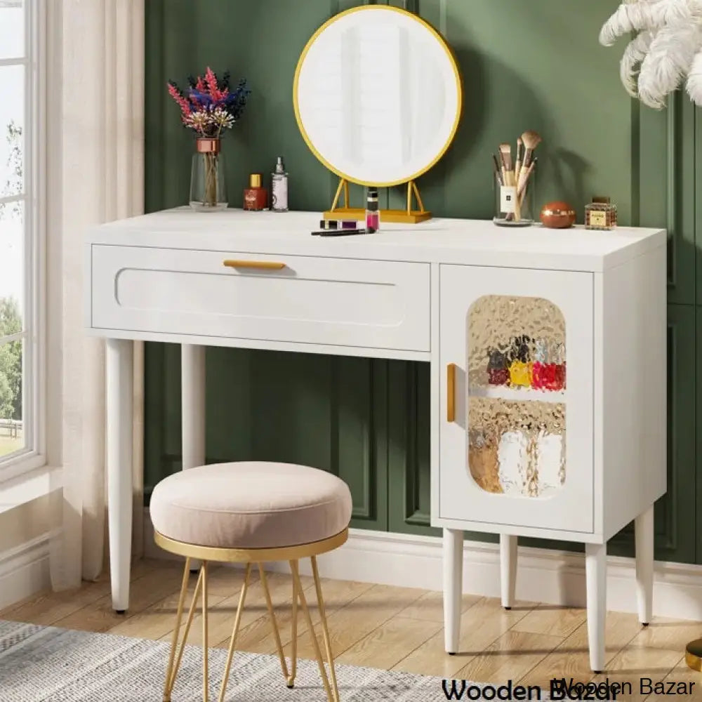  - Wooden Bazar