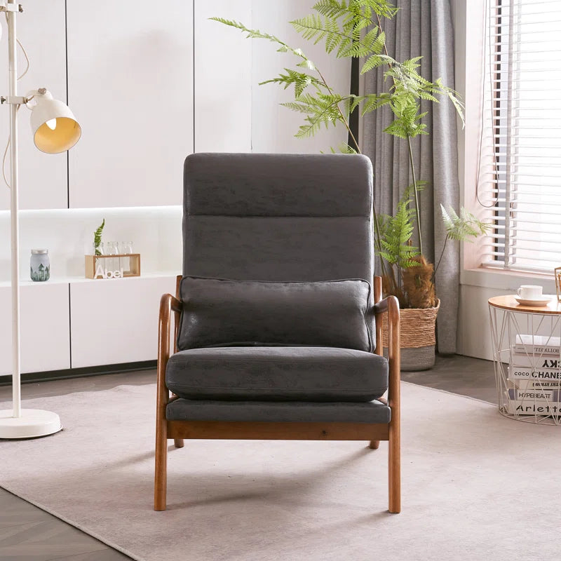 Saello New Upholstered Armchair For Modern Living  - Wooden bazar