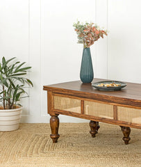  - Wooden Bazar