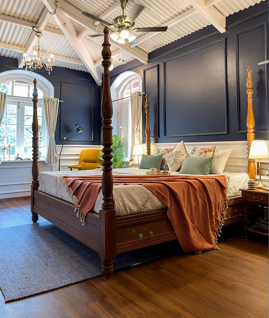 Vintage Colonial Style King Bed for Luxury Poster Bed - Wooden Bazar