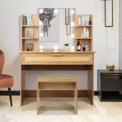  - Wooden Bazar