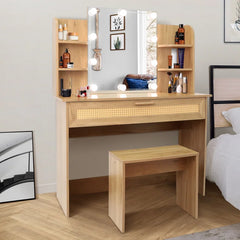  - Wooden Bazar