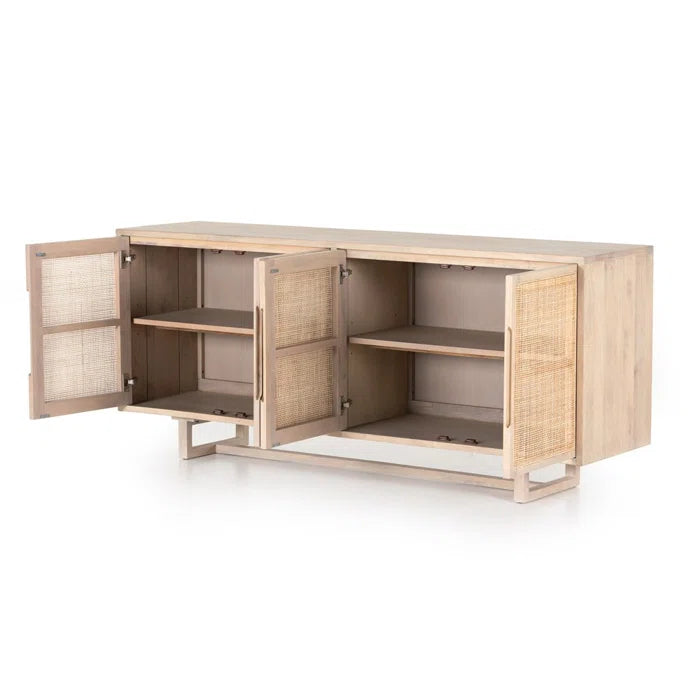  - Wooden Bazar