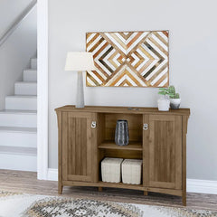  - Wooden Bazar