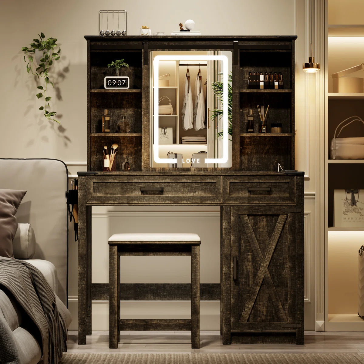  - Wooden Bazar