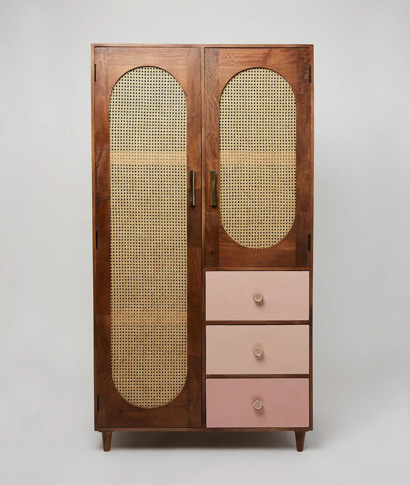  - Wooden Bazar