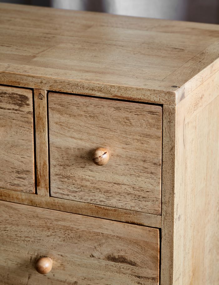  - Wooden Bazar