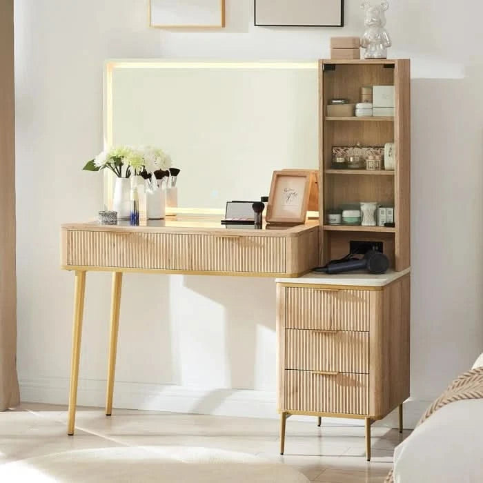  - Wooden Bazar