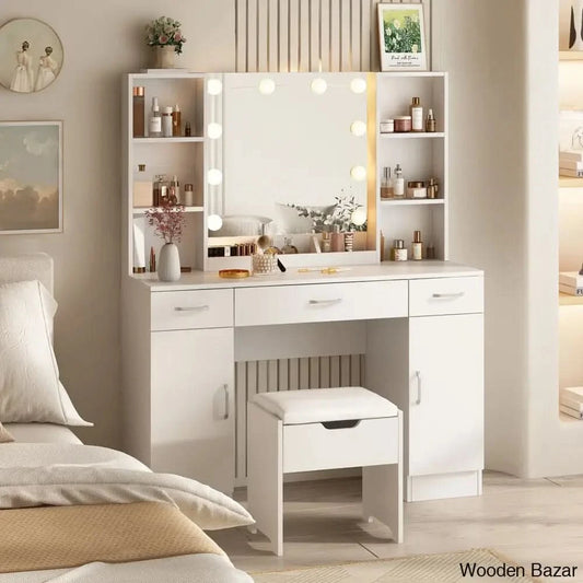 - Wooden Bazar