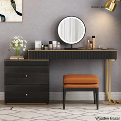  - Wooden Bazar