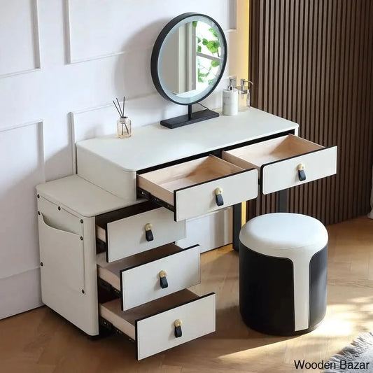  - Wooden Bazar