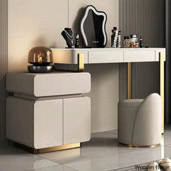  - Wooden Bazar