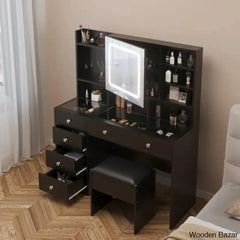  - Wooden Bazar