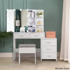  - Wooden Bazar