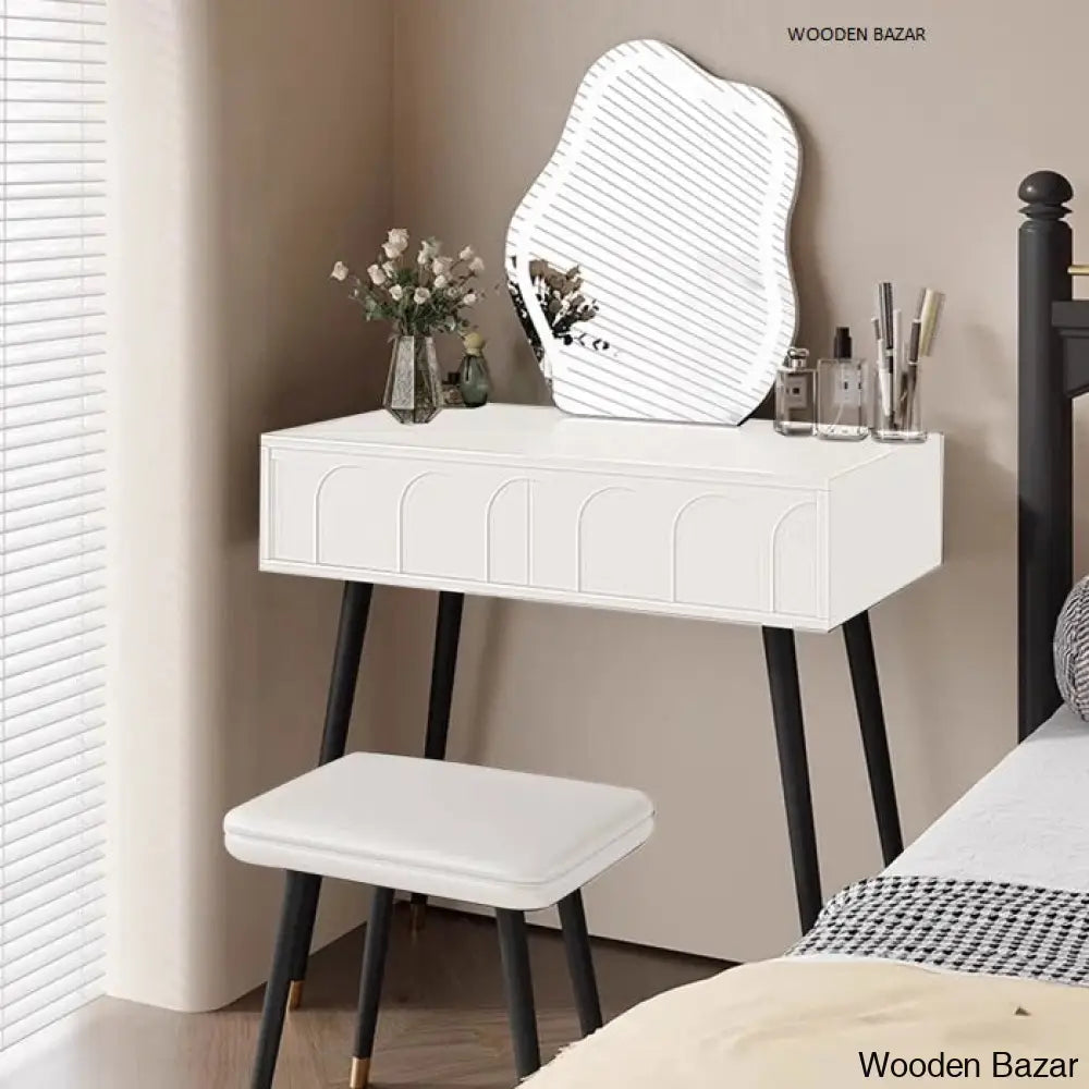  - Wooden Bazar