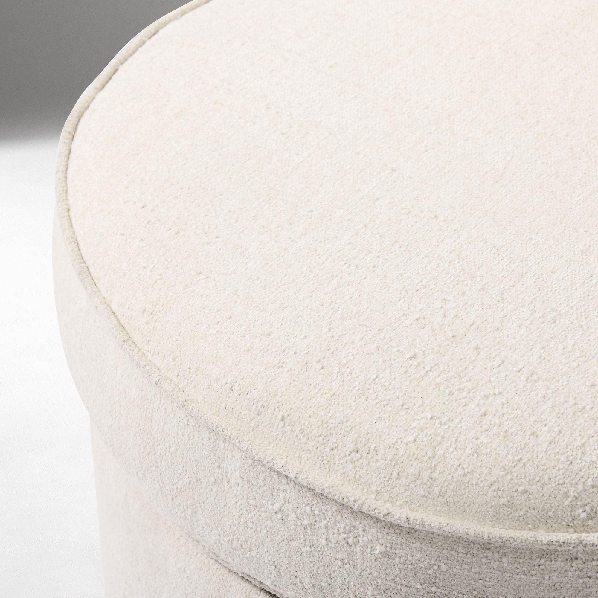 Eiono Swivel Chair - Wooden bazar