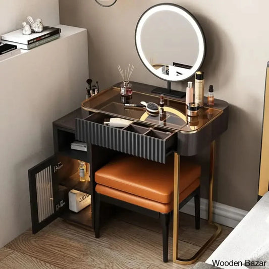  - Wooden Bazar