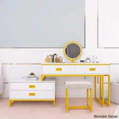  - Wooden Bazar