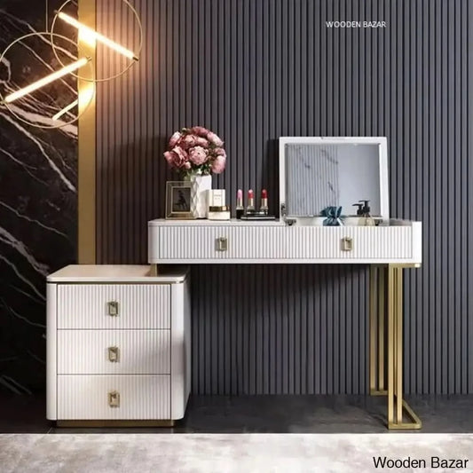  - Wooden Bazar