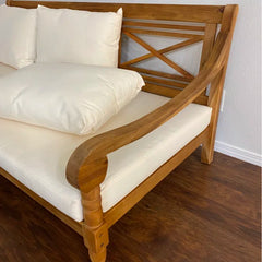  - Wooden Bazar