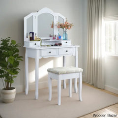 - Wooden Bazar