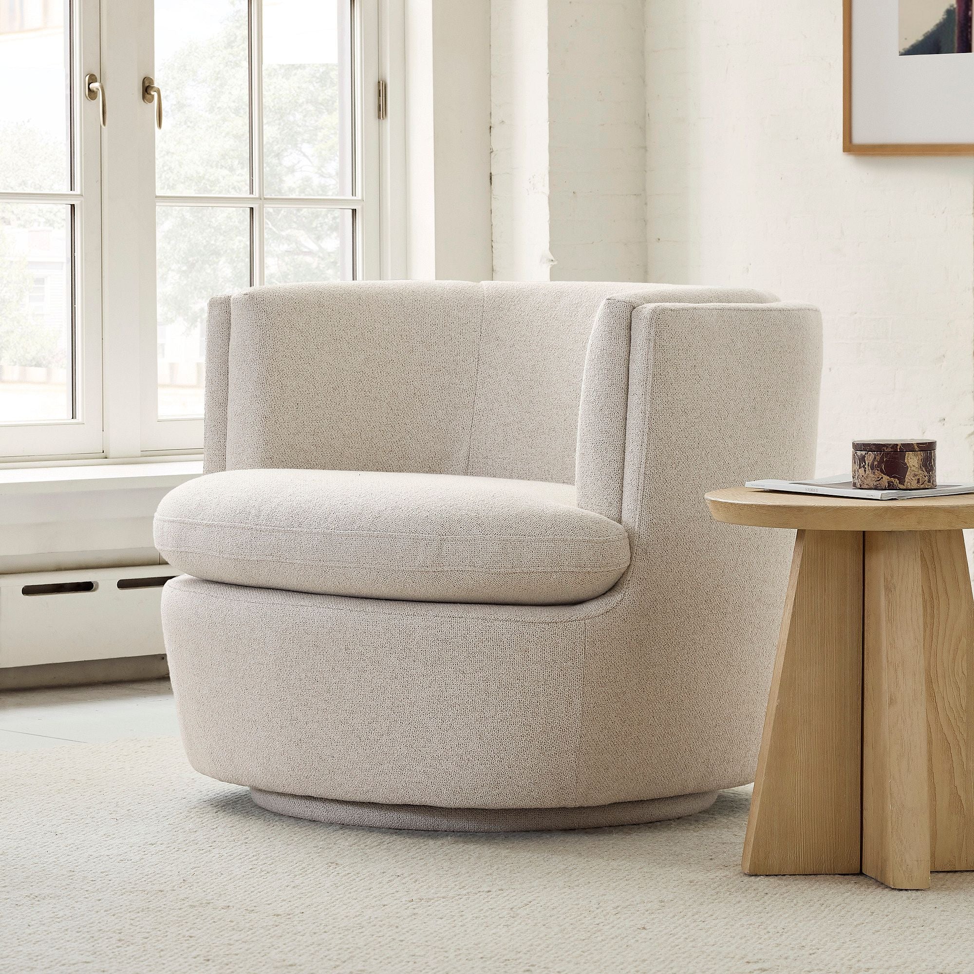 Eanpix Swivel Chair - Wooden Bazar