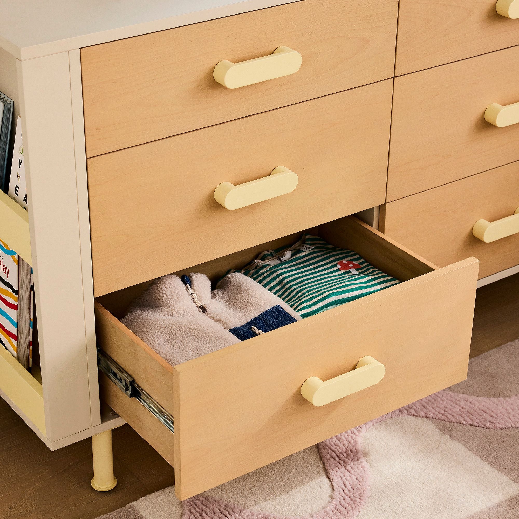 Yalkiin  6-Drawer Dresser - Wooden bazar