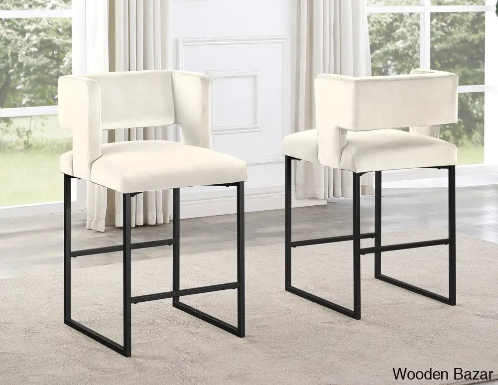 Farnsworthu Upholstered 27’’ Counter And Bar Stool With Metal Frame (Set Of 2) Black / Cream