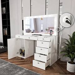  - Wooden Bazar