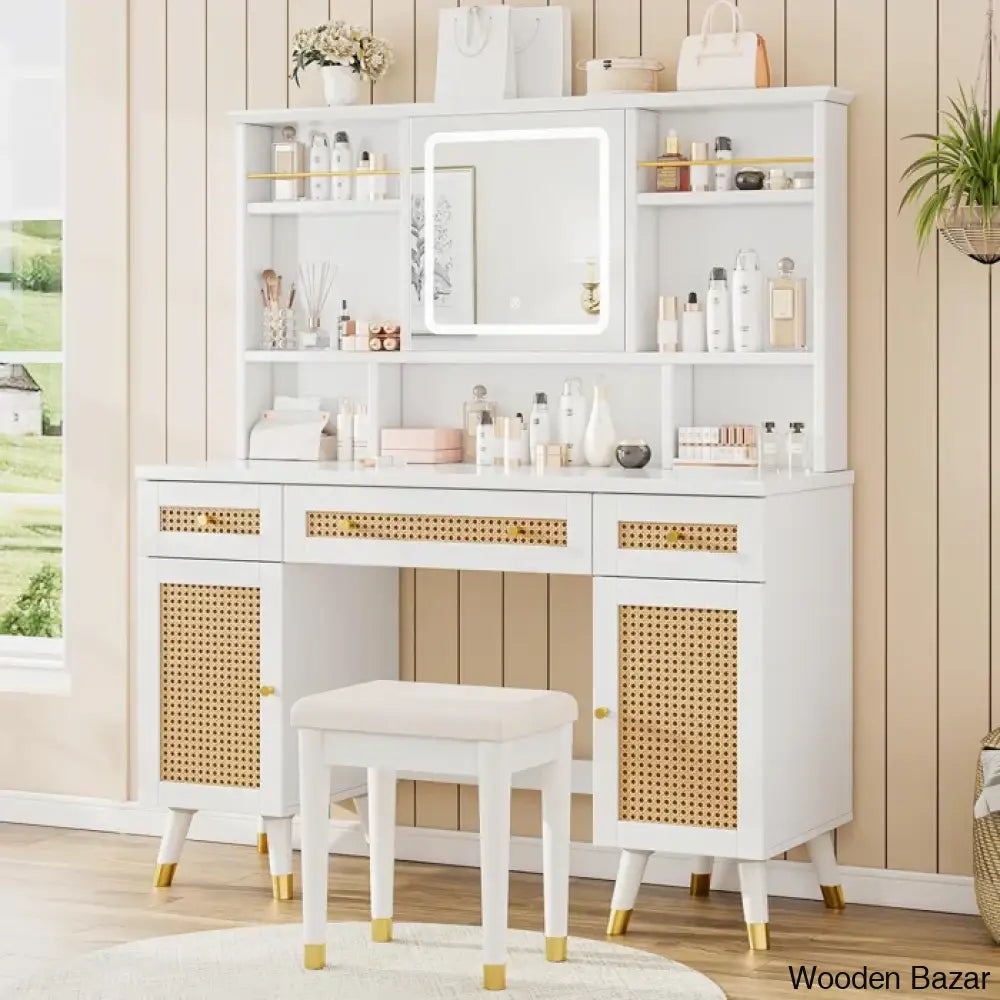  - Wooden Bazar