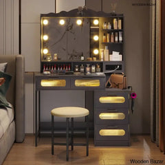  - Wooden Bazar