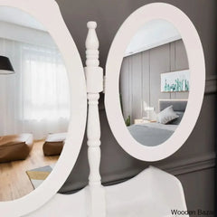  - Wooden Bazar