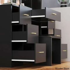  - Wooden Bazar