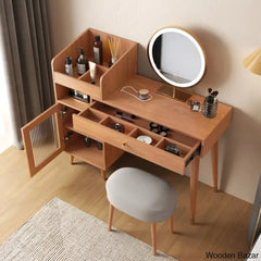  - Wooden Bazar
