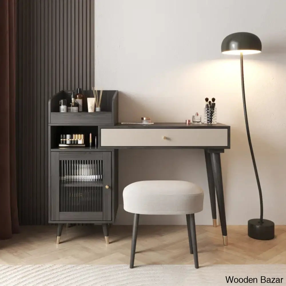  - Wooden Bazar
