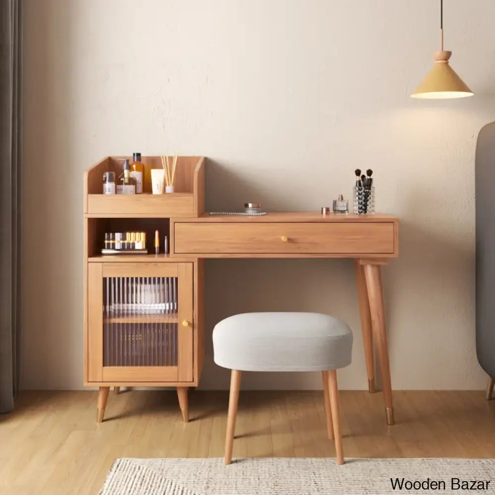  - Wooden Bazar