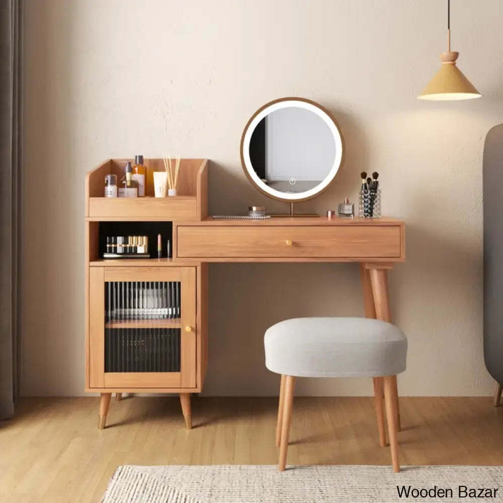  - Wooden Bazar