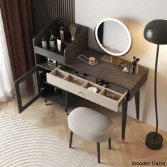  - Wooden Bazar